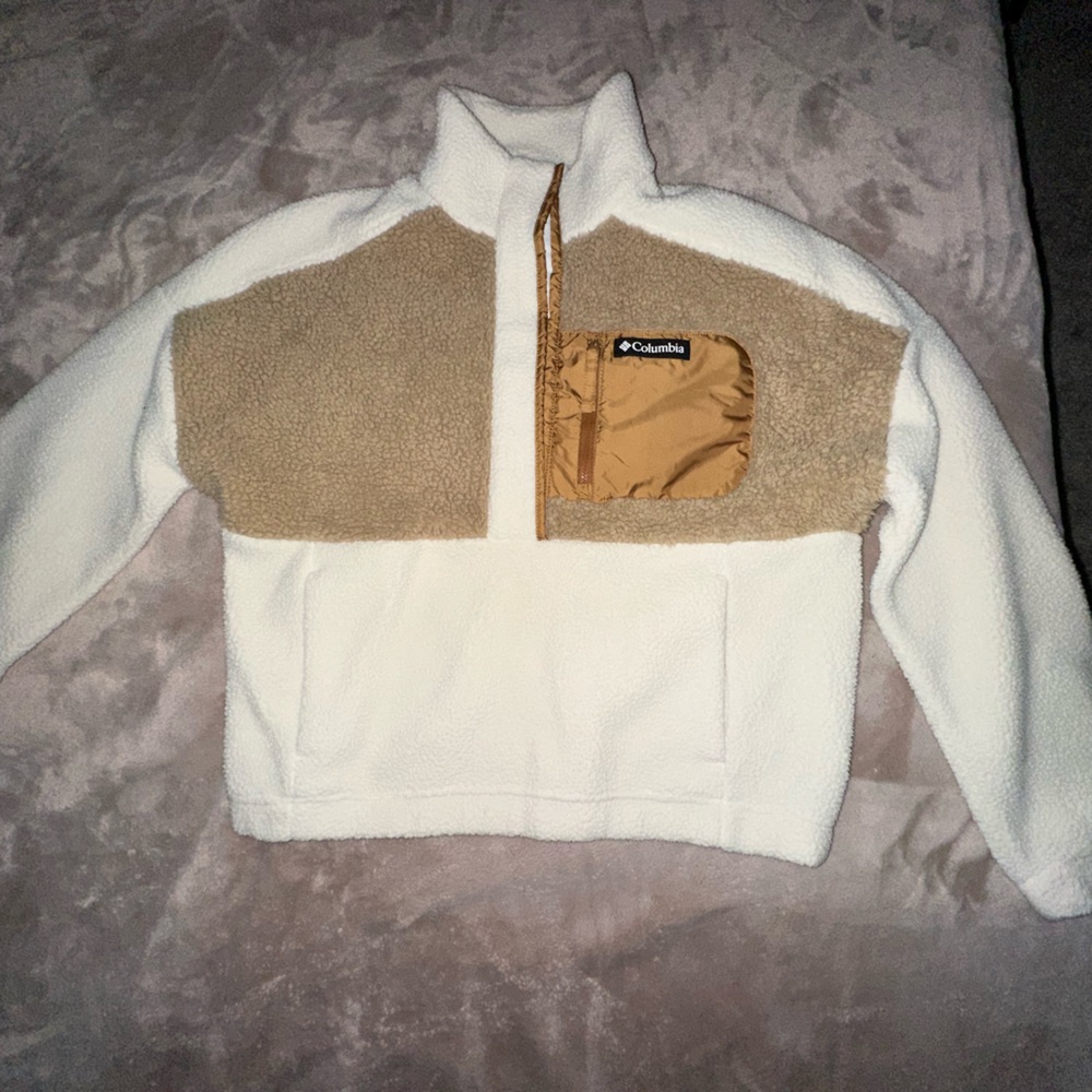 Columbia Men's White and Tan Zip-Up Sweater
